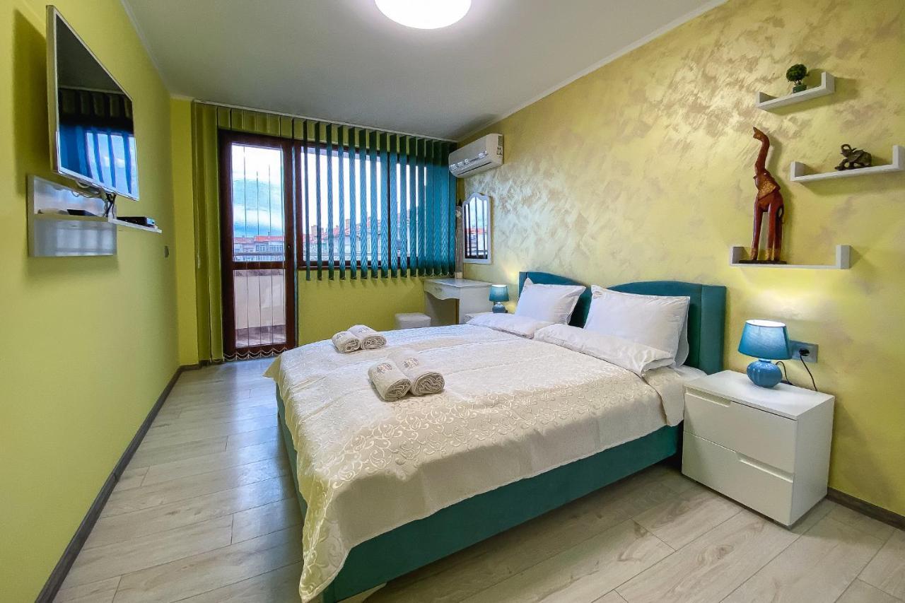 Apartament Tiana Lux Chisarja Exteriér fotografie